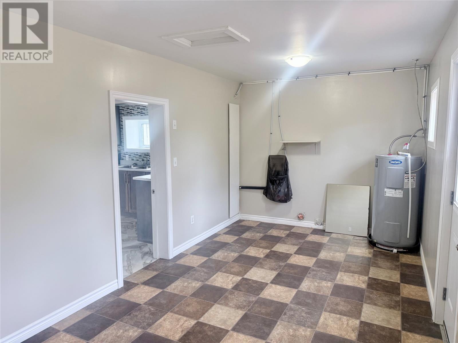 2 Eighteenth Avenue Property Photo 33