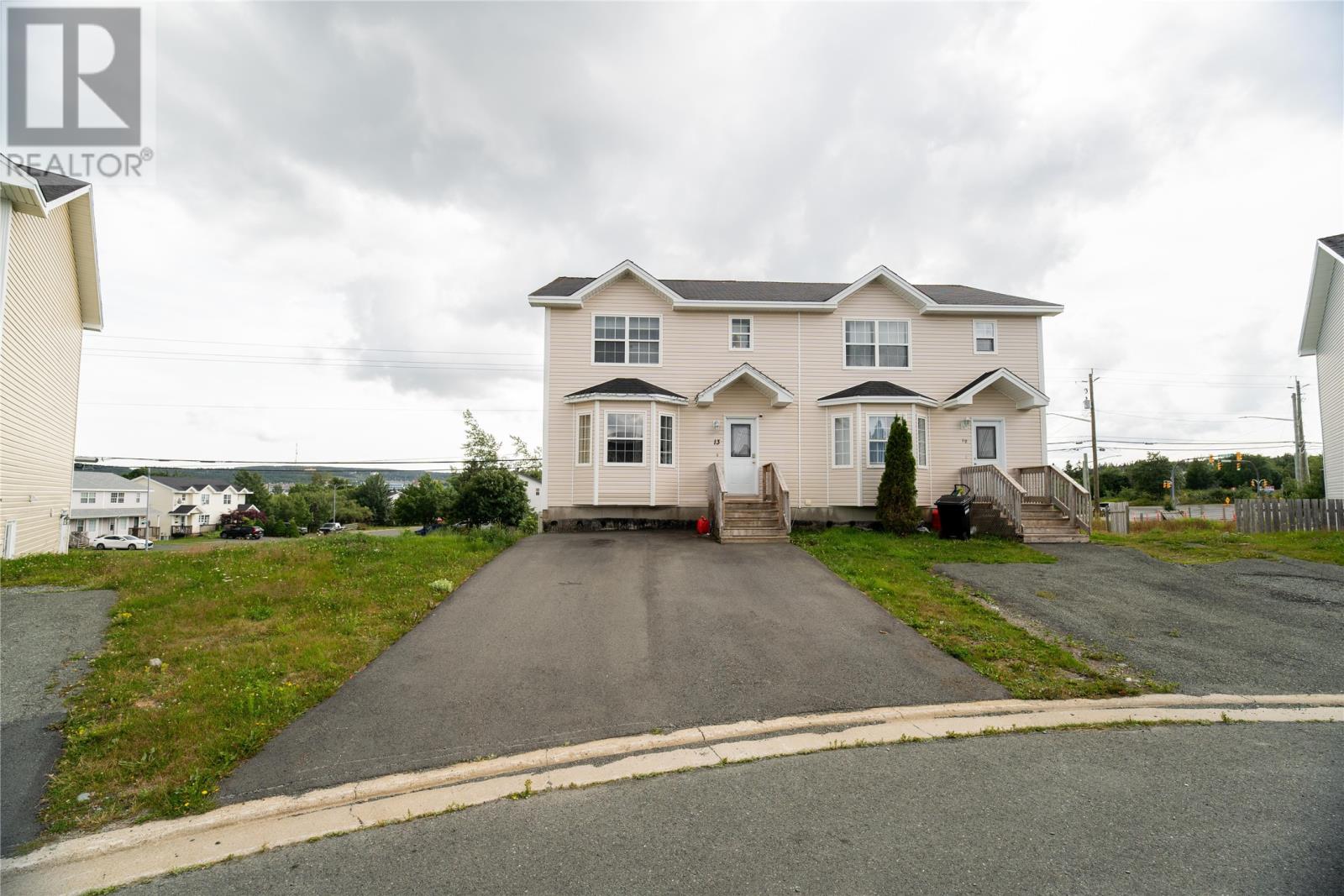 13 Meeker Place Property Photo 1
