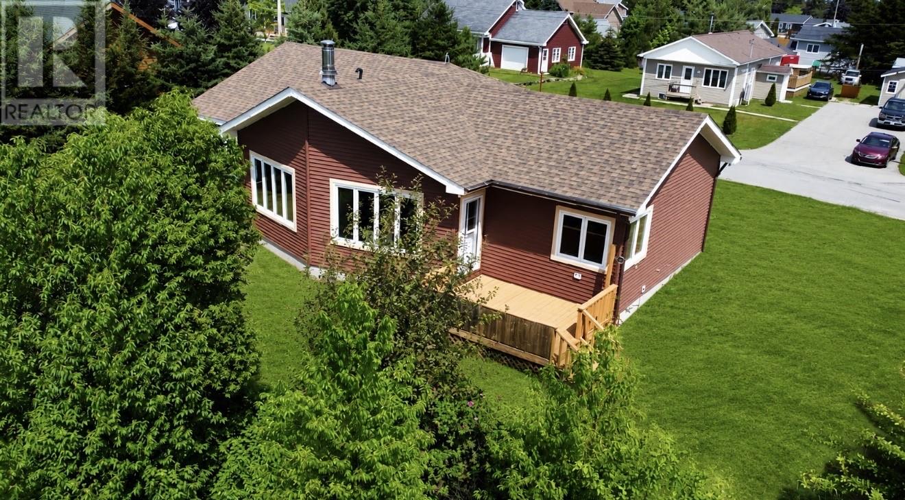 16 Mountain View Place