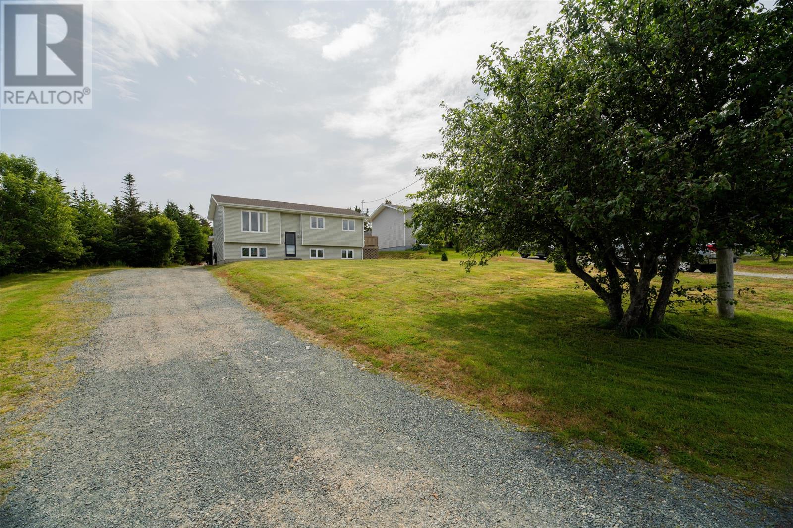 43 Critch's Path Property Photo 1