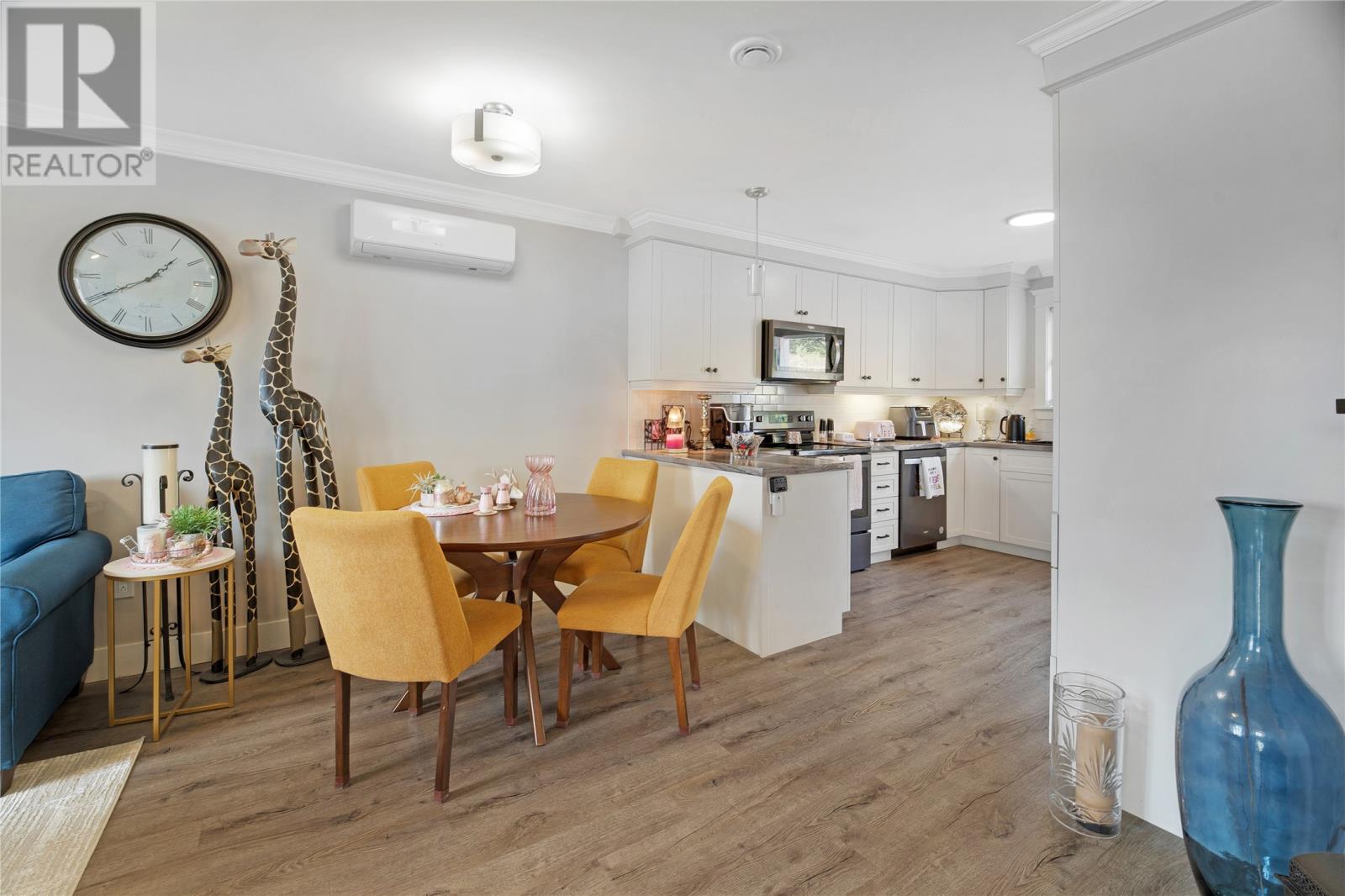 56 Oaken Drive Property Photo 4
