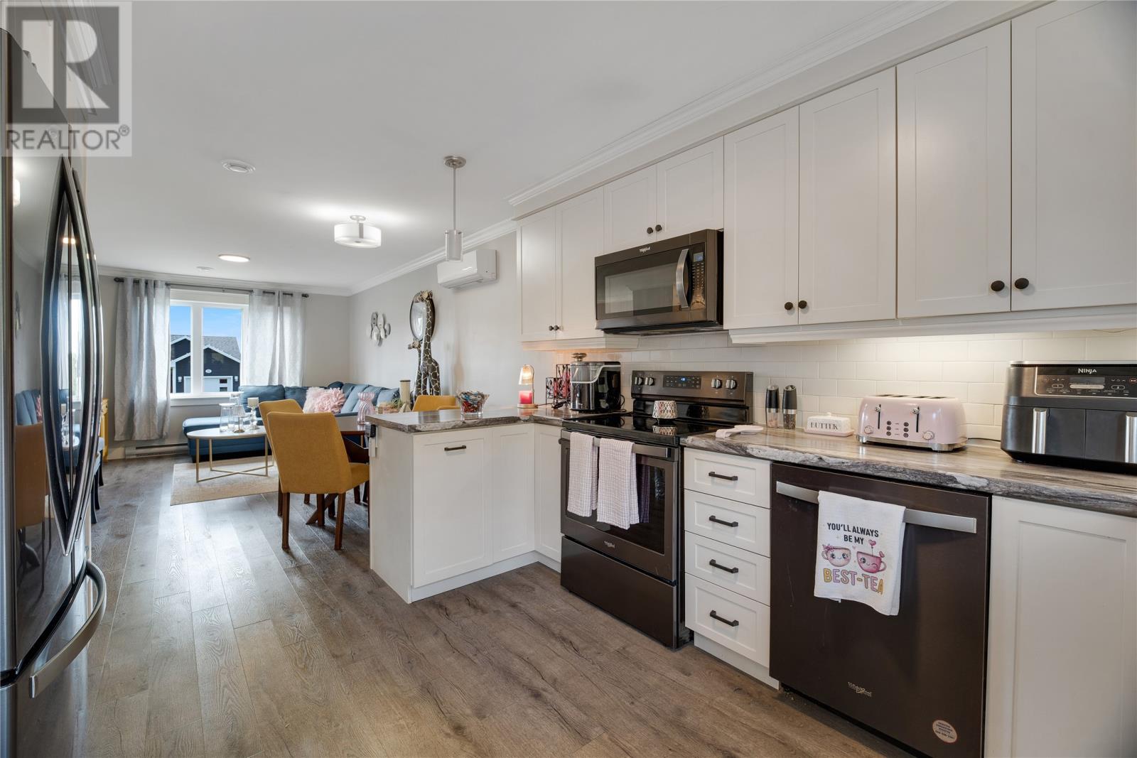 56 Oaken Drive Property Photo 8