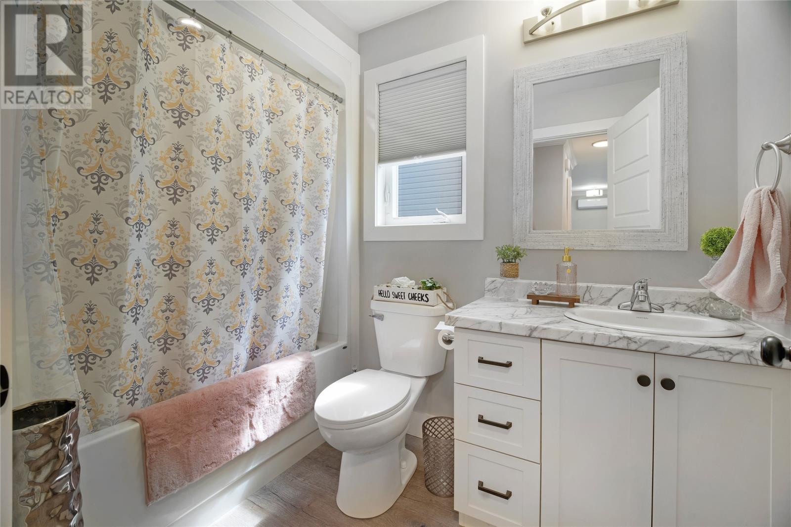56 Oaken Drive Property Photo 11