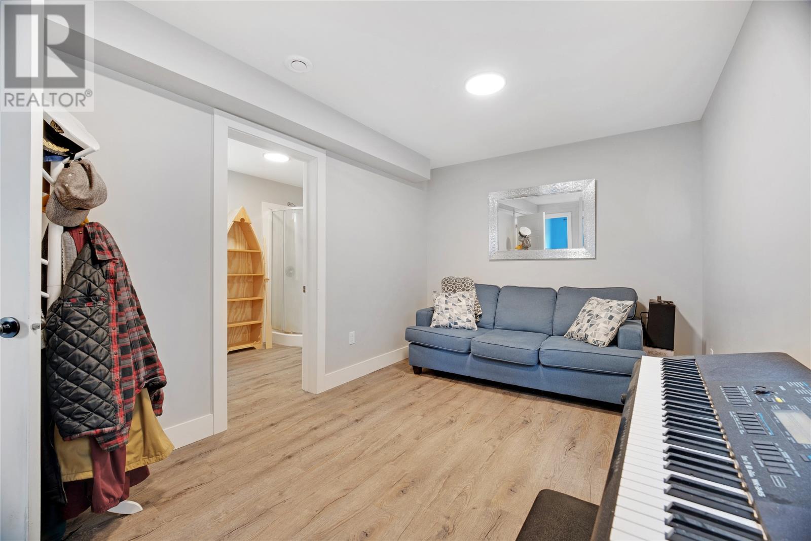 56 Oaken Drive Property Photo 15