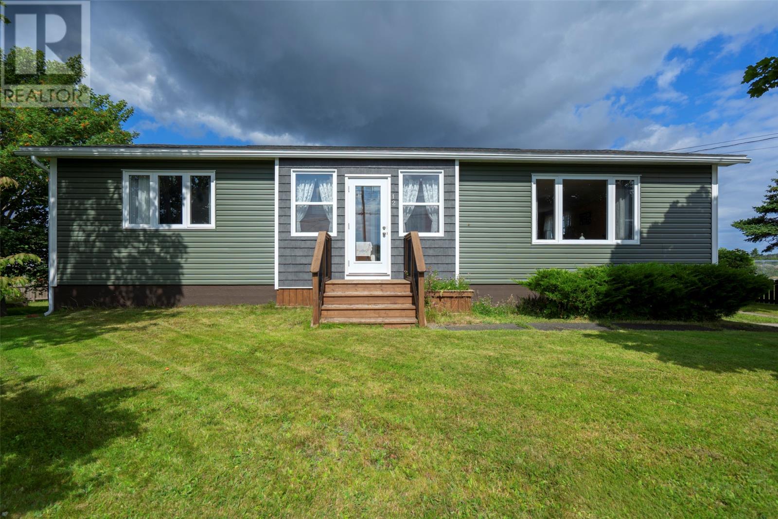 12 New Road Hill