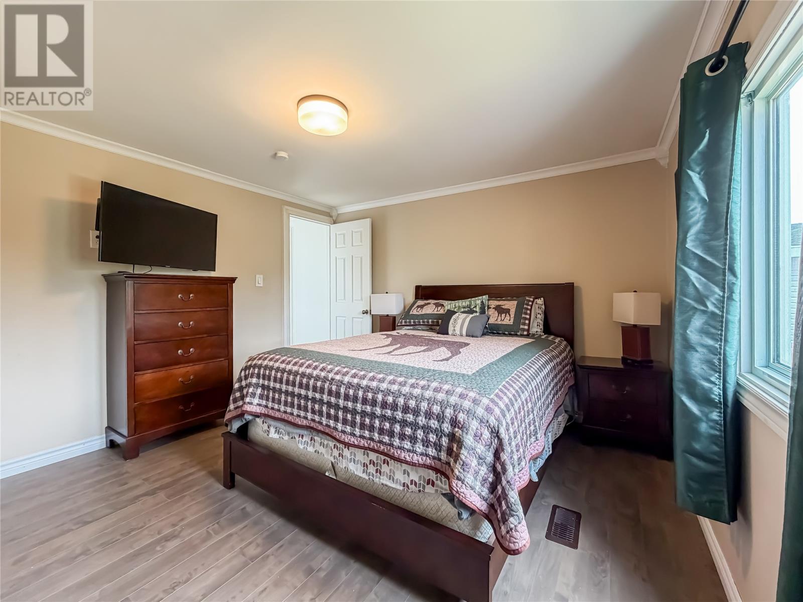 1 Ropewalk Lane Property Photo 10