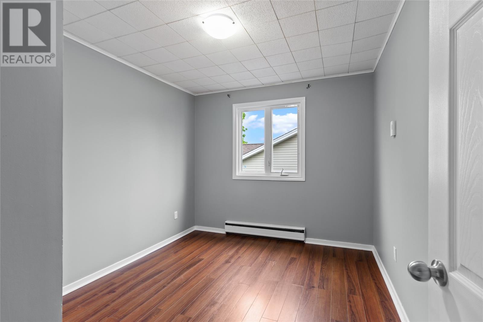6 Riverview Avenue Property Photo 10