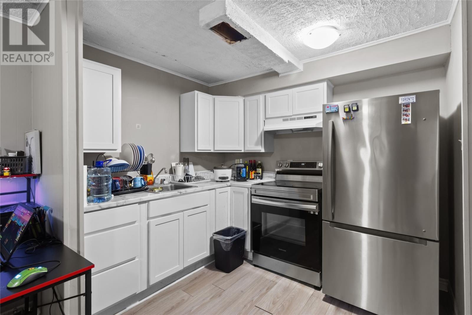 6 Riverview Avenue Property Photo 24