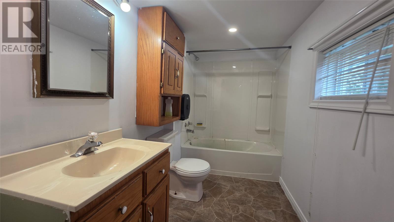 Main Street Property Photo 42