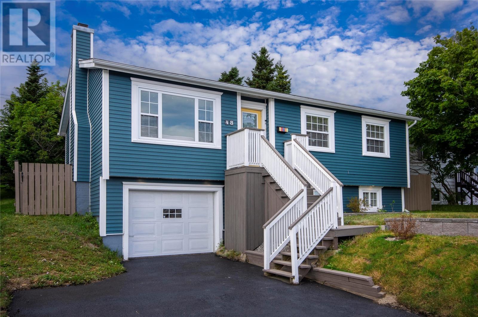 48 Canada Drive Property Photo 1