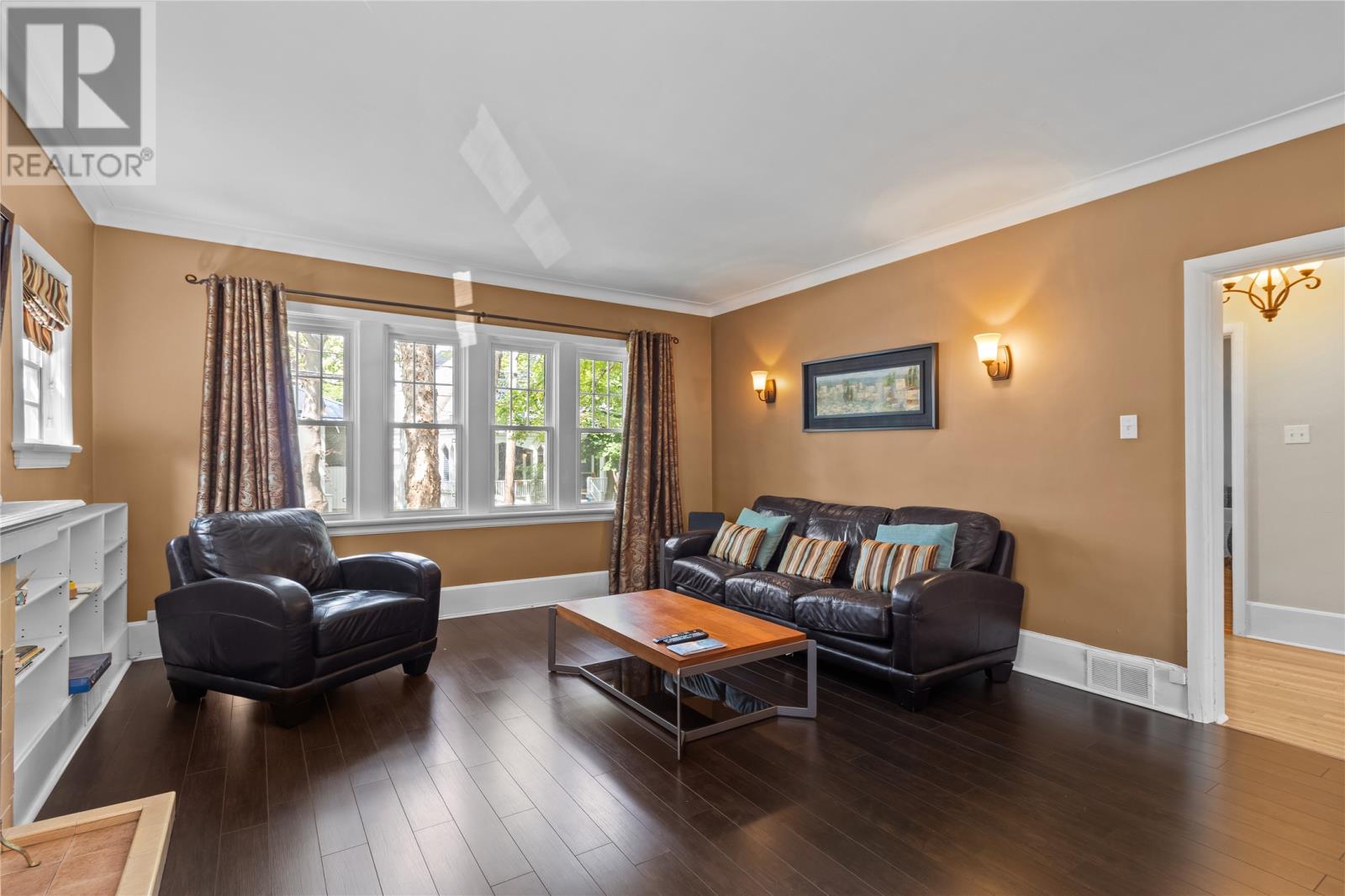38 Forest Road Property Photo 6