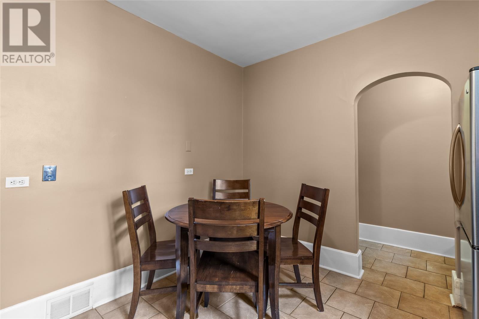 38 Forest Road Property Photo 11