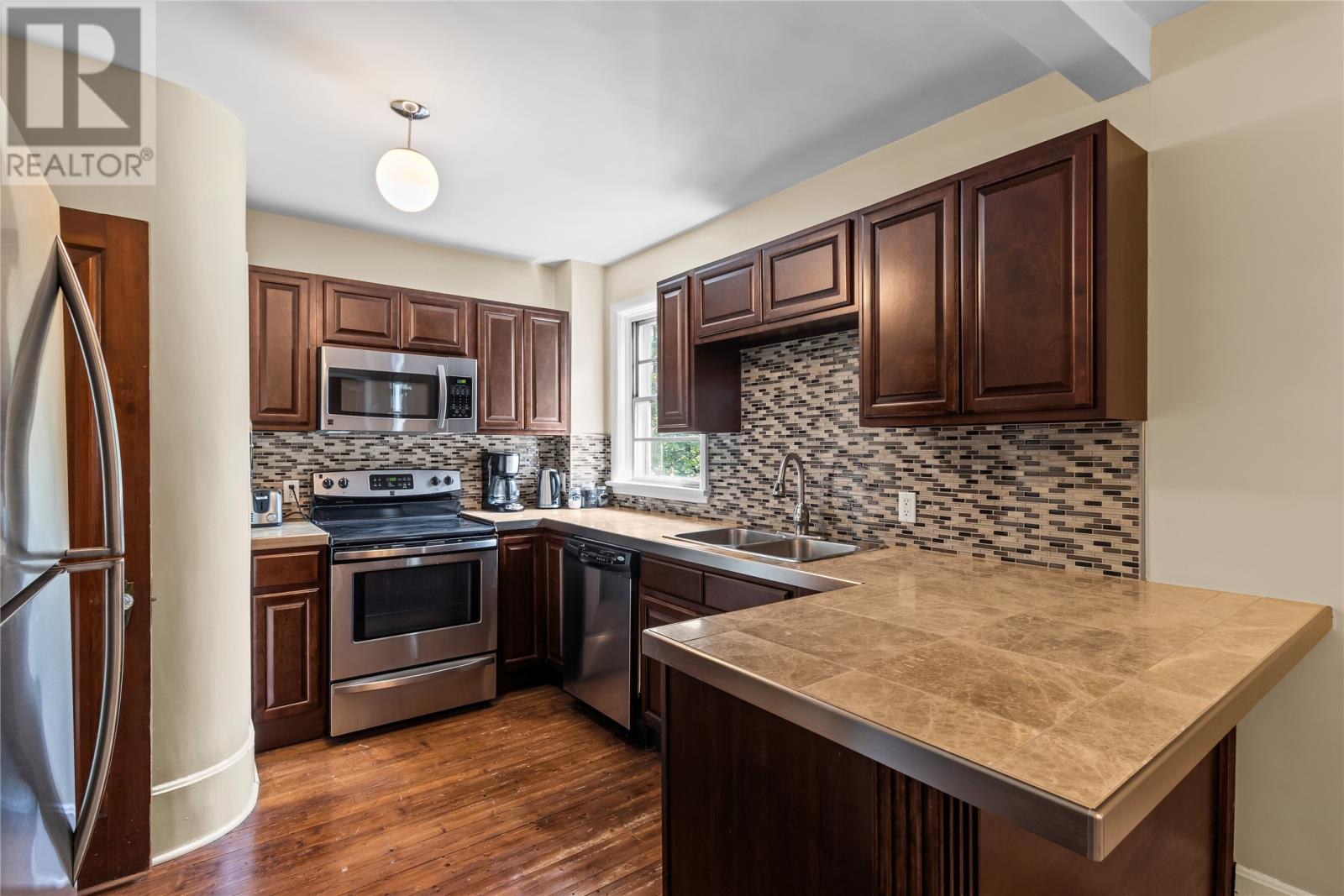 38 Forest Road Property Photo 26