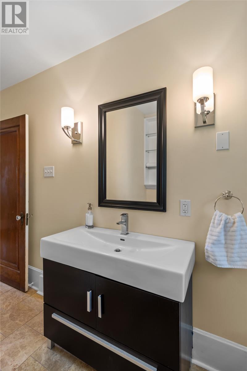 38 Forest Road Property Photo 37