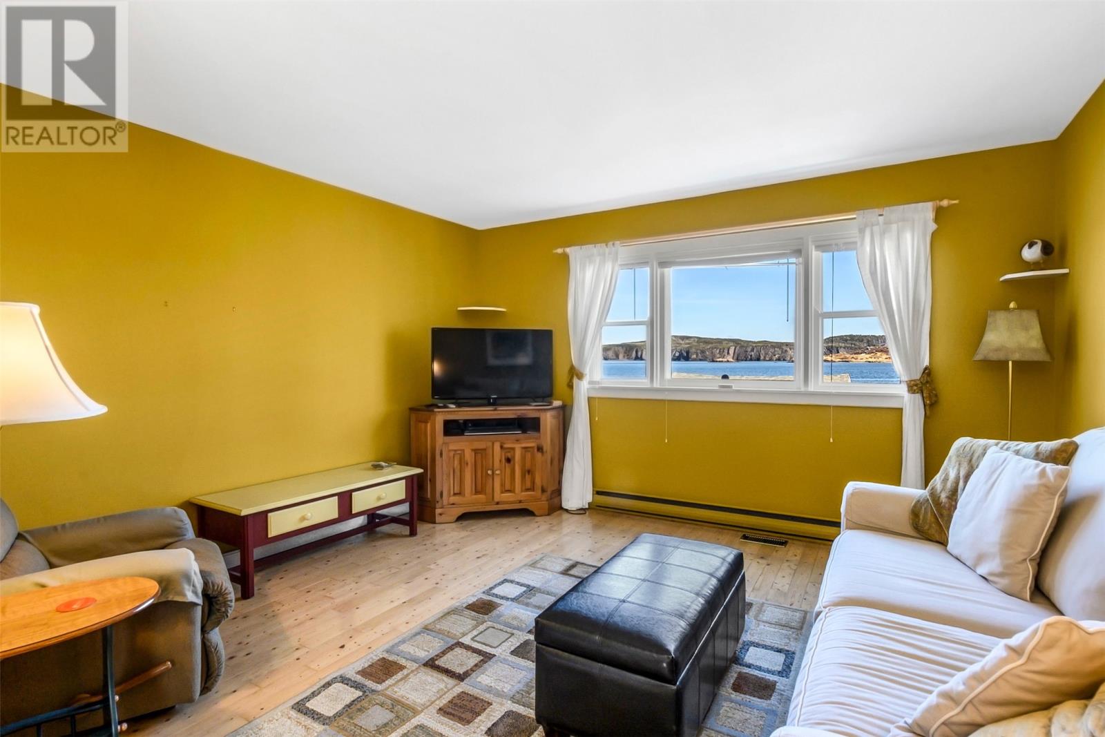 19 Water Street Property Photo 6
