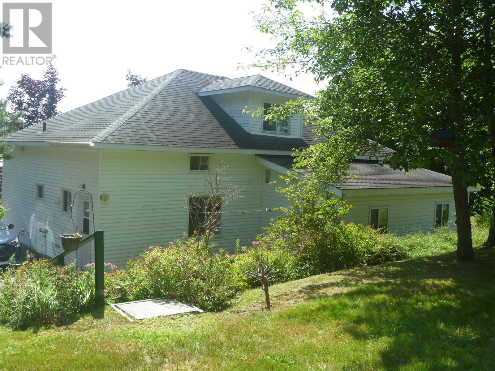 16 Patrick Street Property Photo 2
