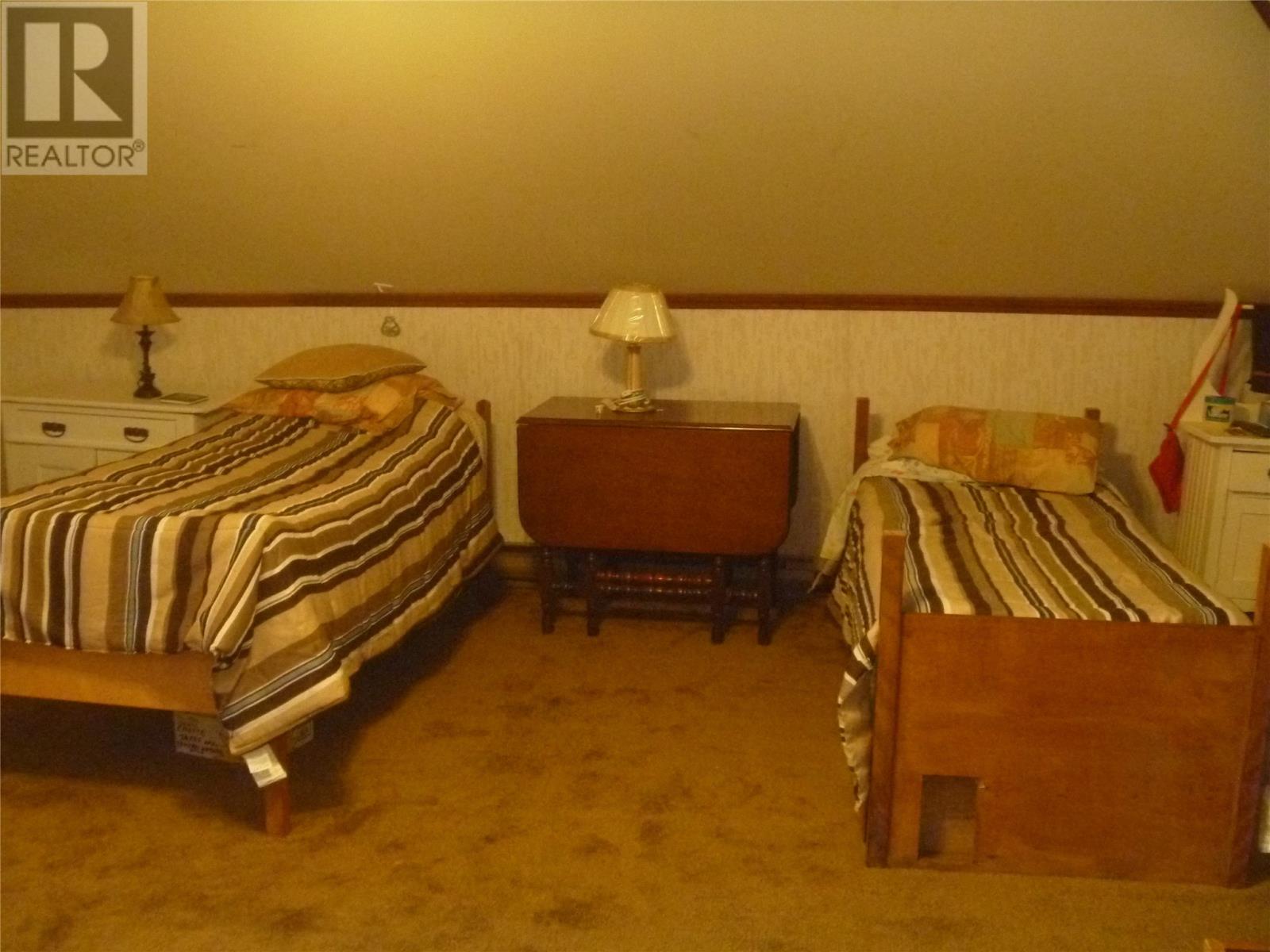 16 Patrick Street Property Photo 32