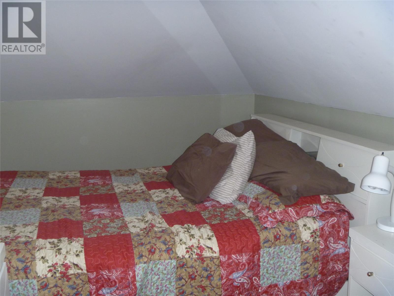 16 Patrick Street Property Photo 33