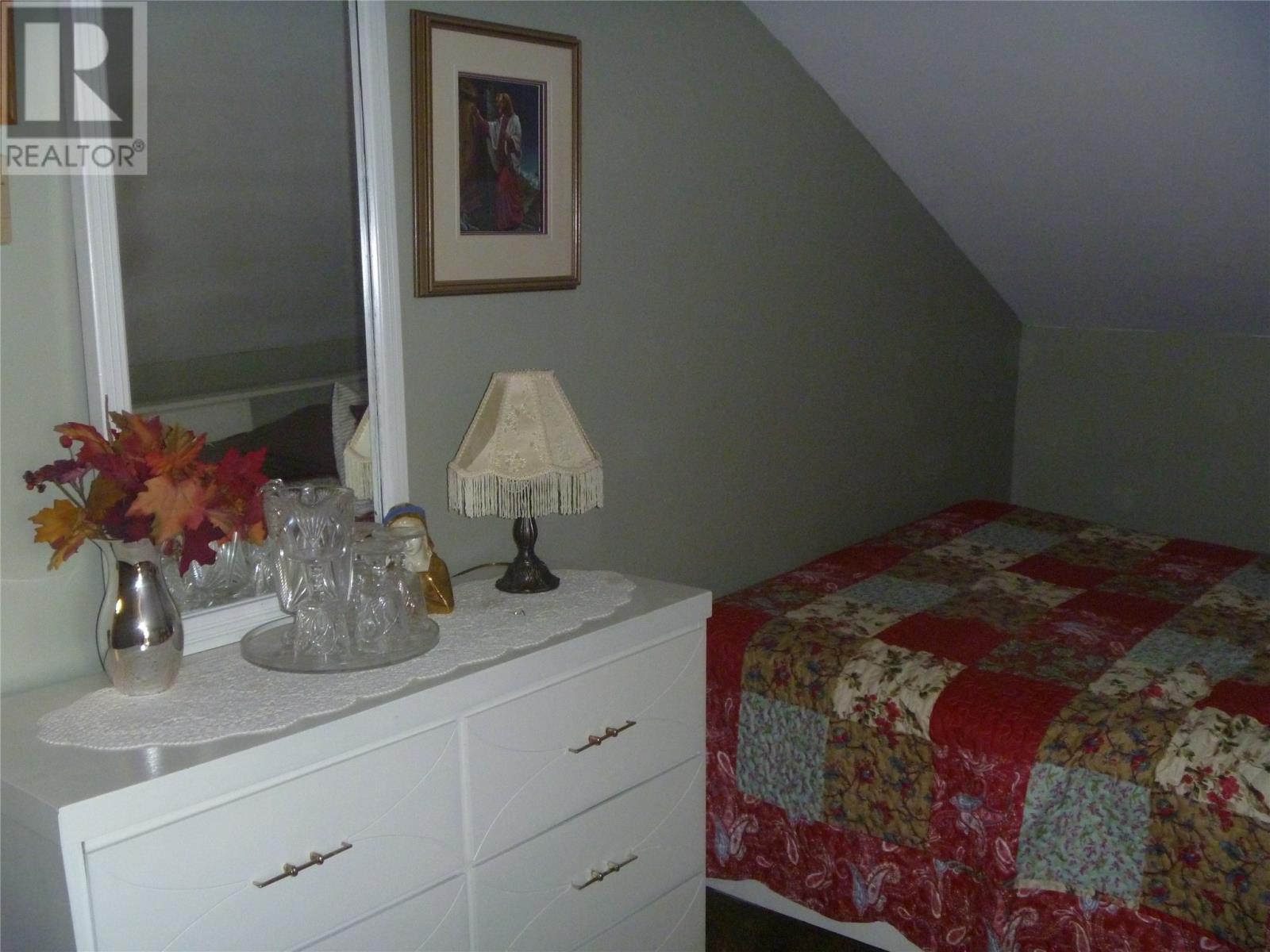 16 Patrick Street Property Photo 34
