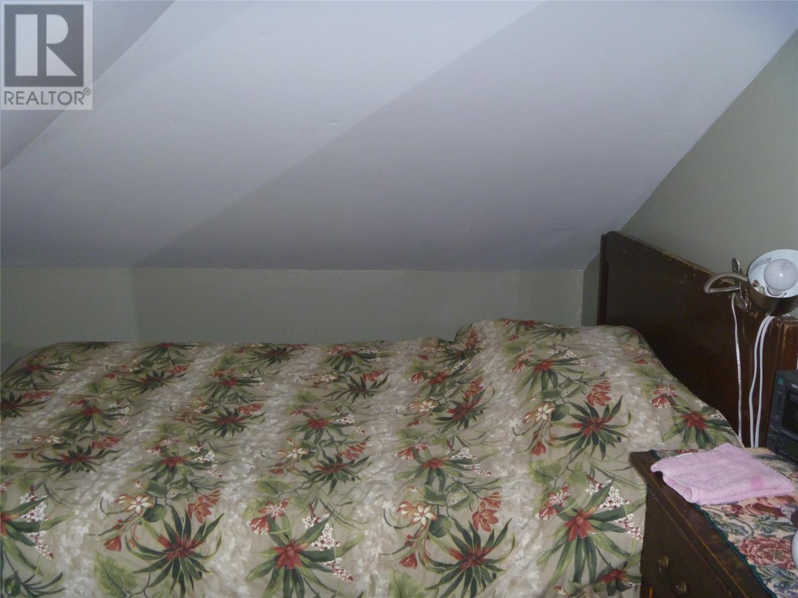 16 Patrick Street Property Photo 37