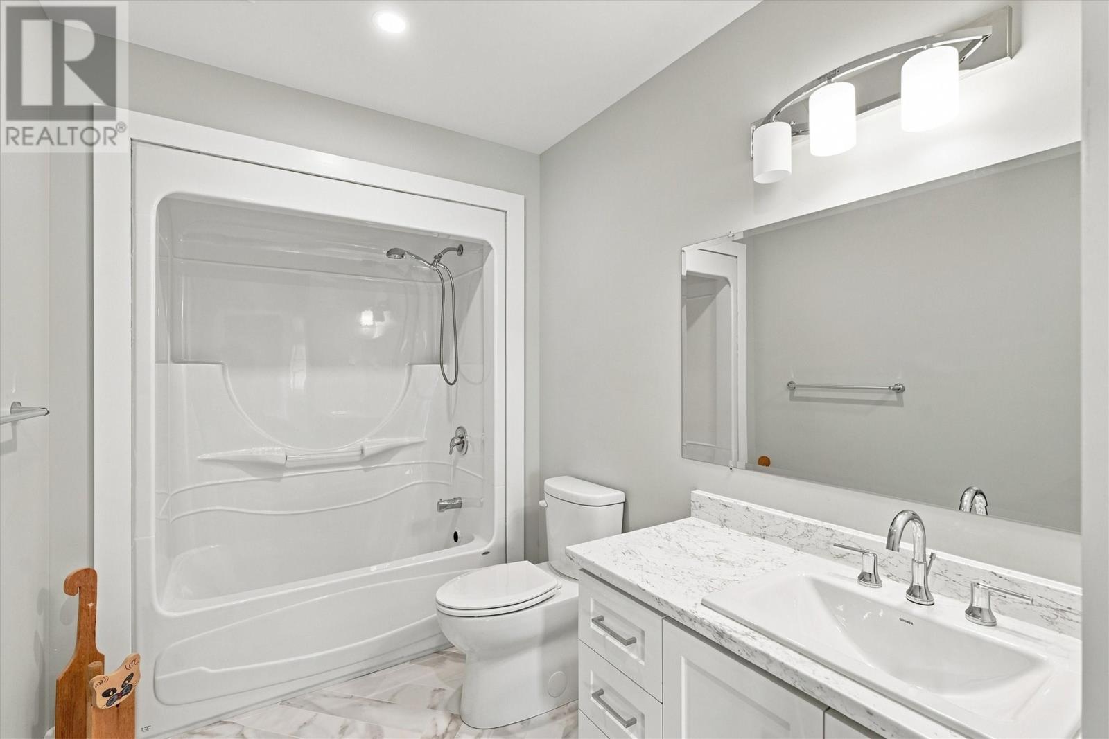 115 Main Road Property Photo 32