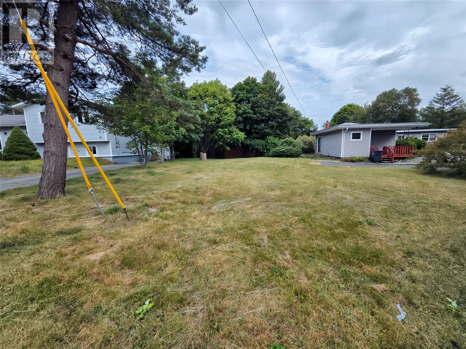 10 Hillview Avenue Property Photo 3