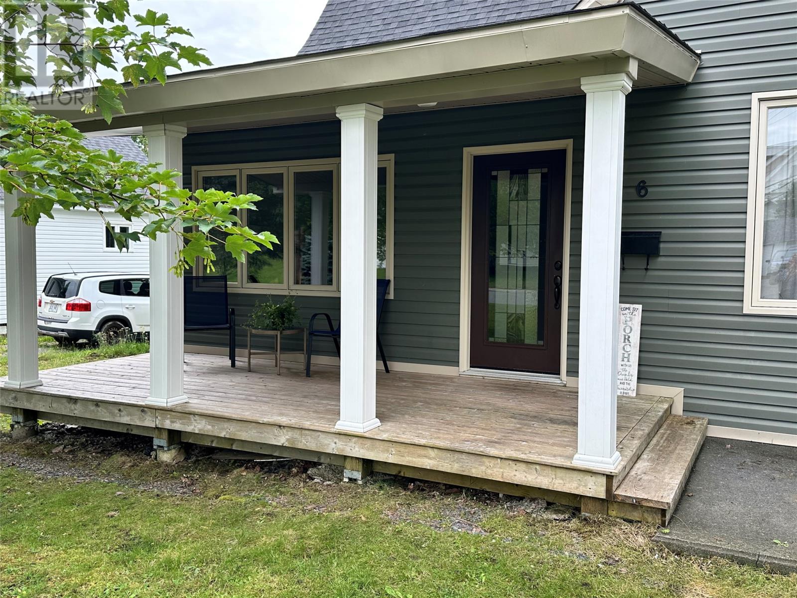 6 Hill Road Property Photo 3