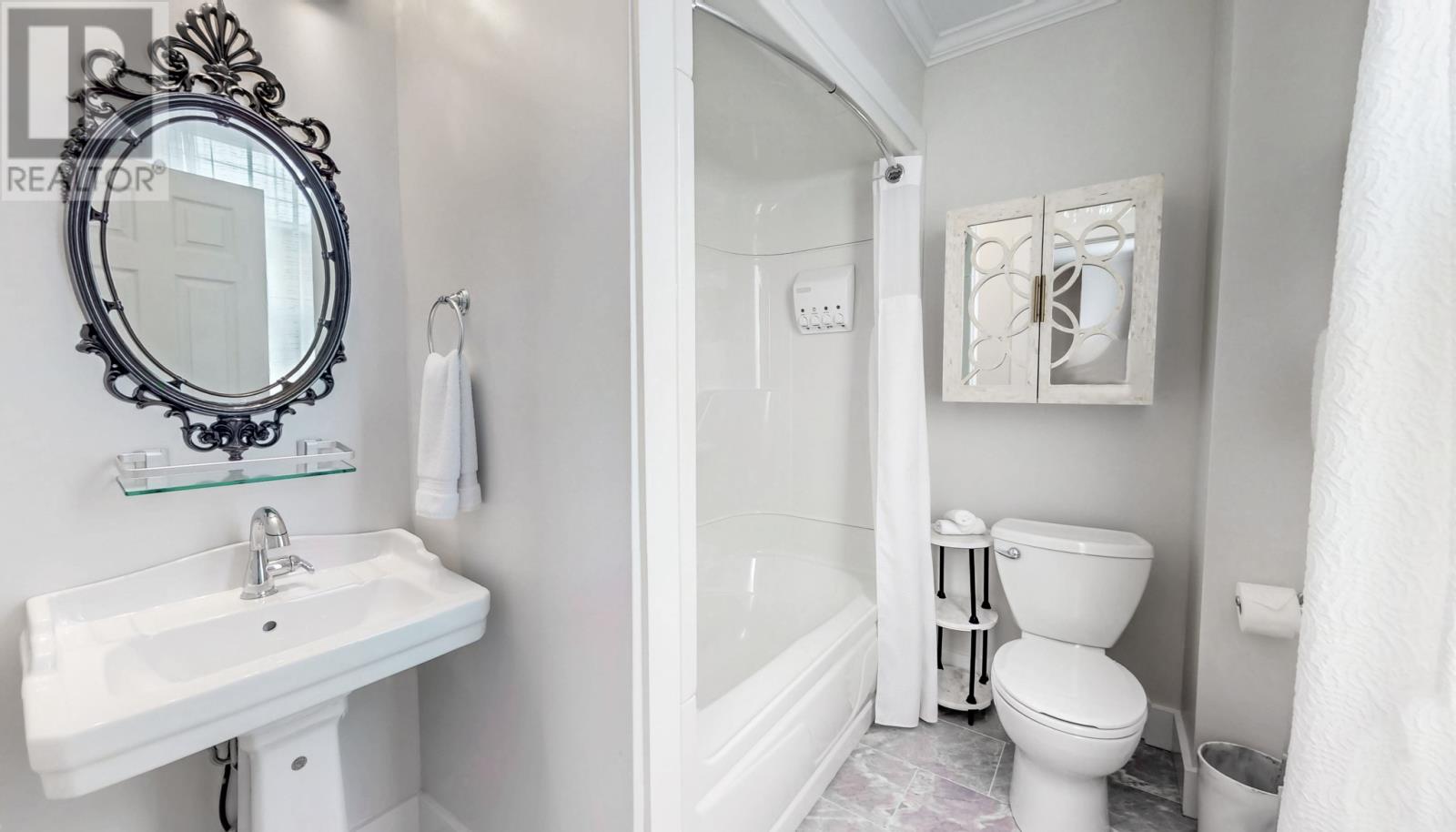 132 Gower Street Property Photo 18