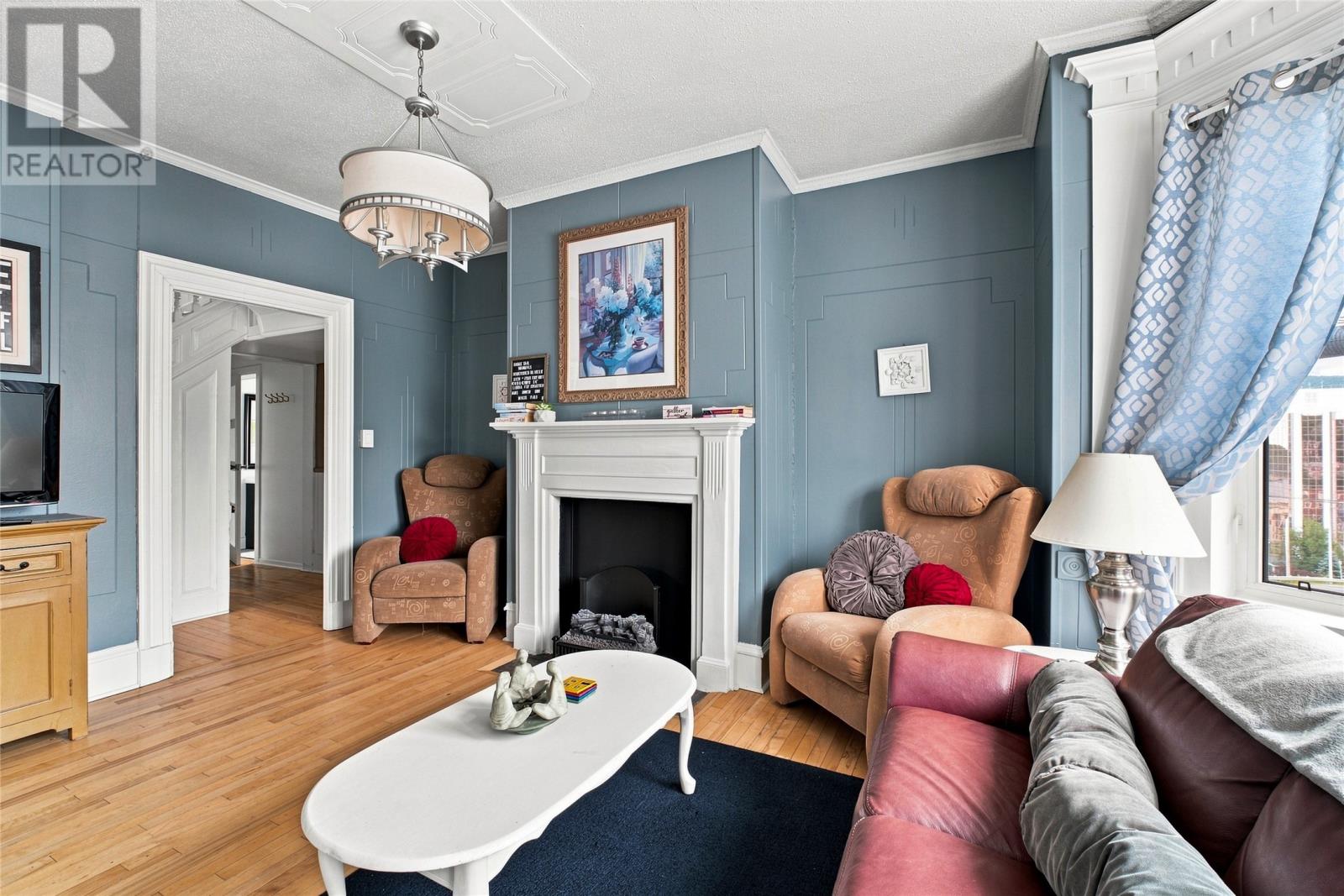 99 Cabot Street Property Photo 7