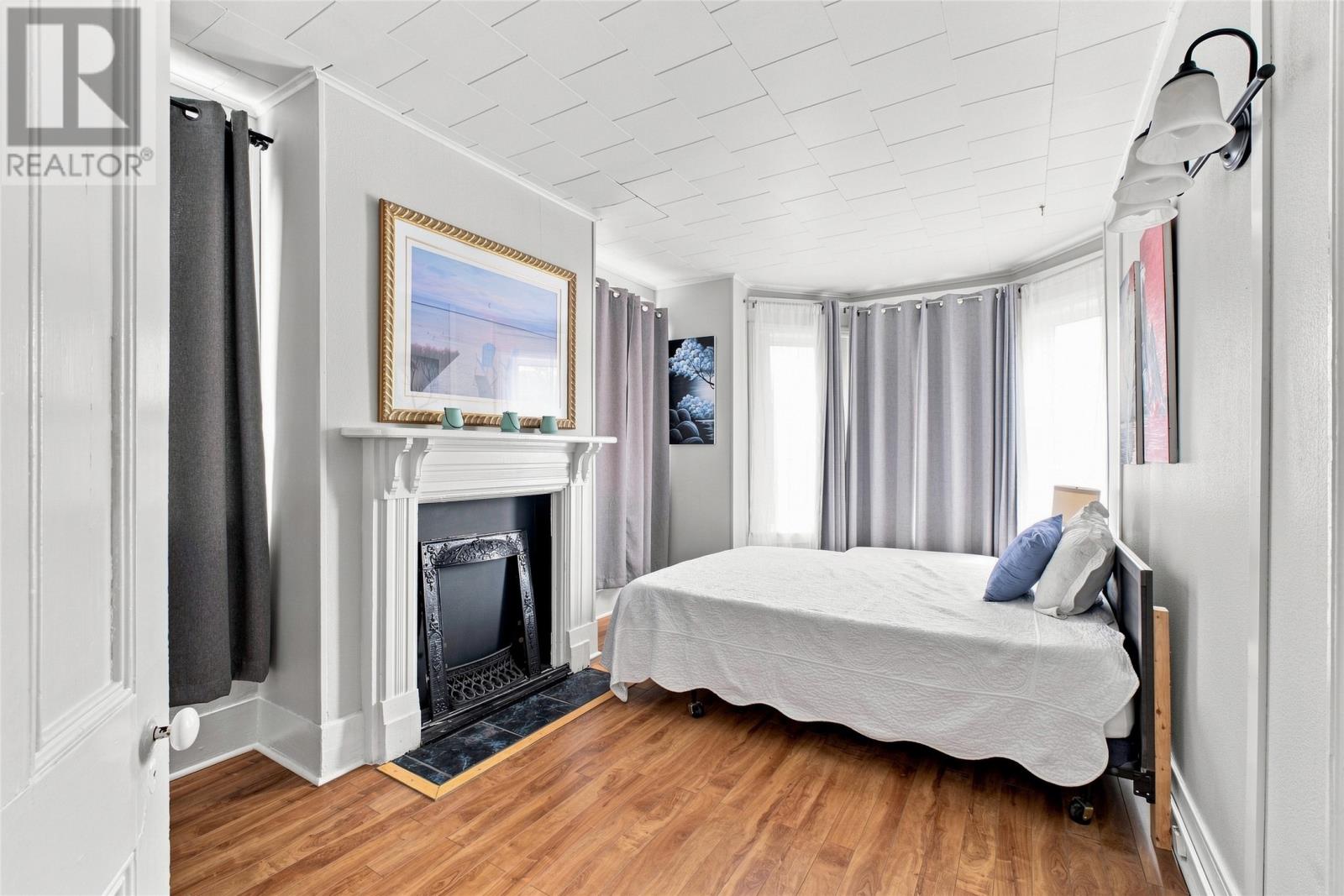 99 Cabot Street Property Photo 16