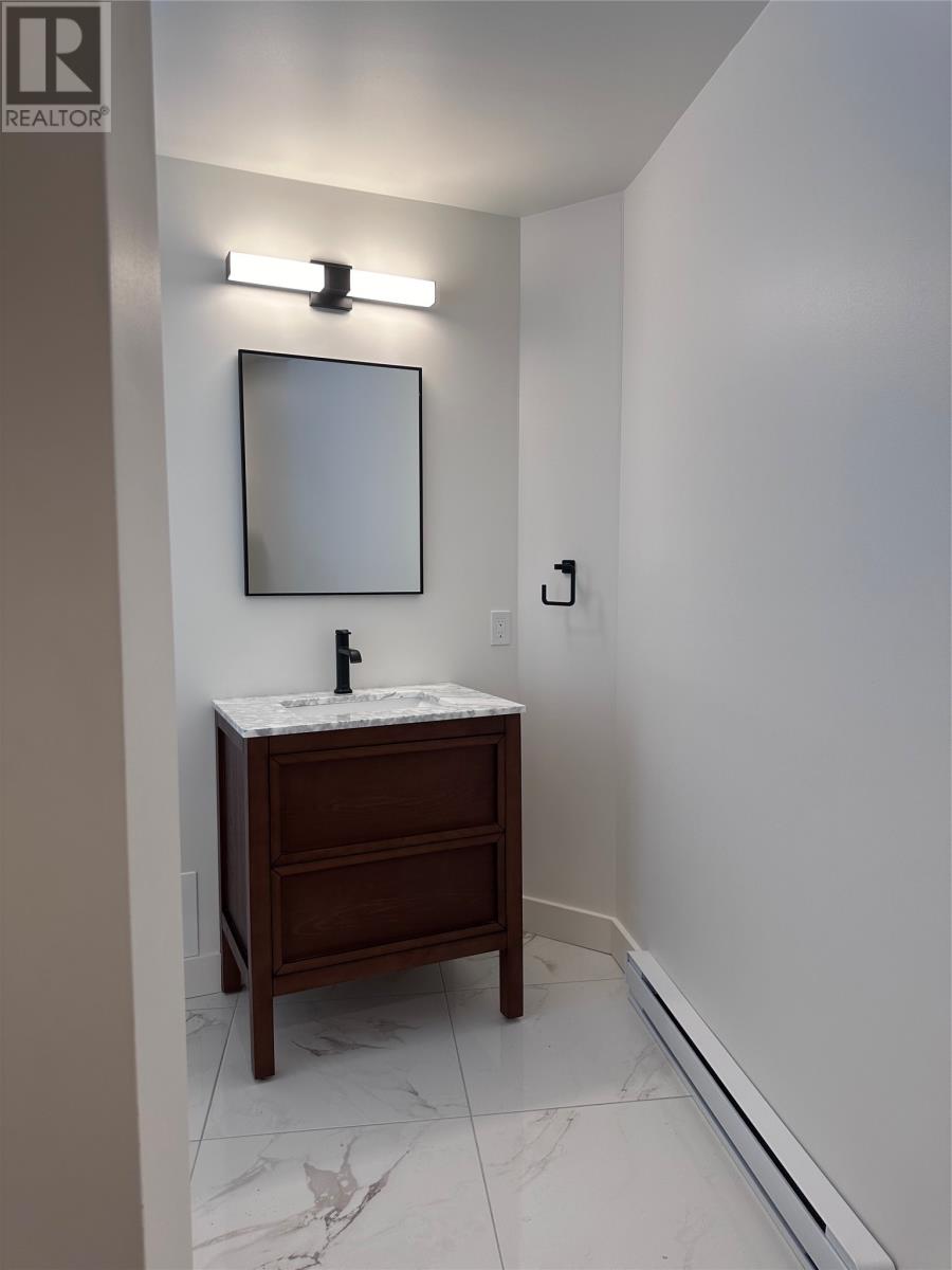 99 Cabot Street Property Photo 23