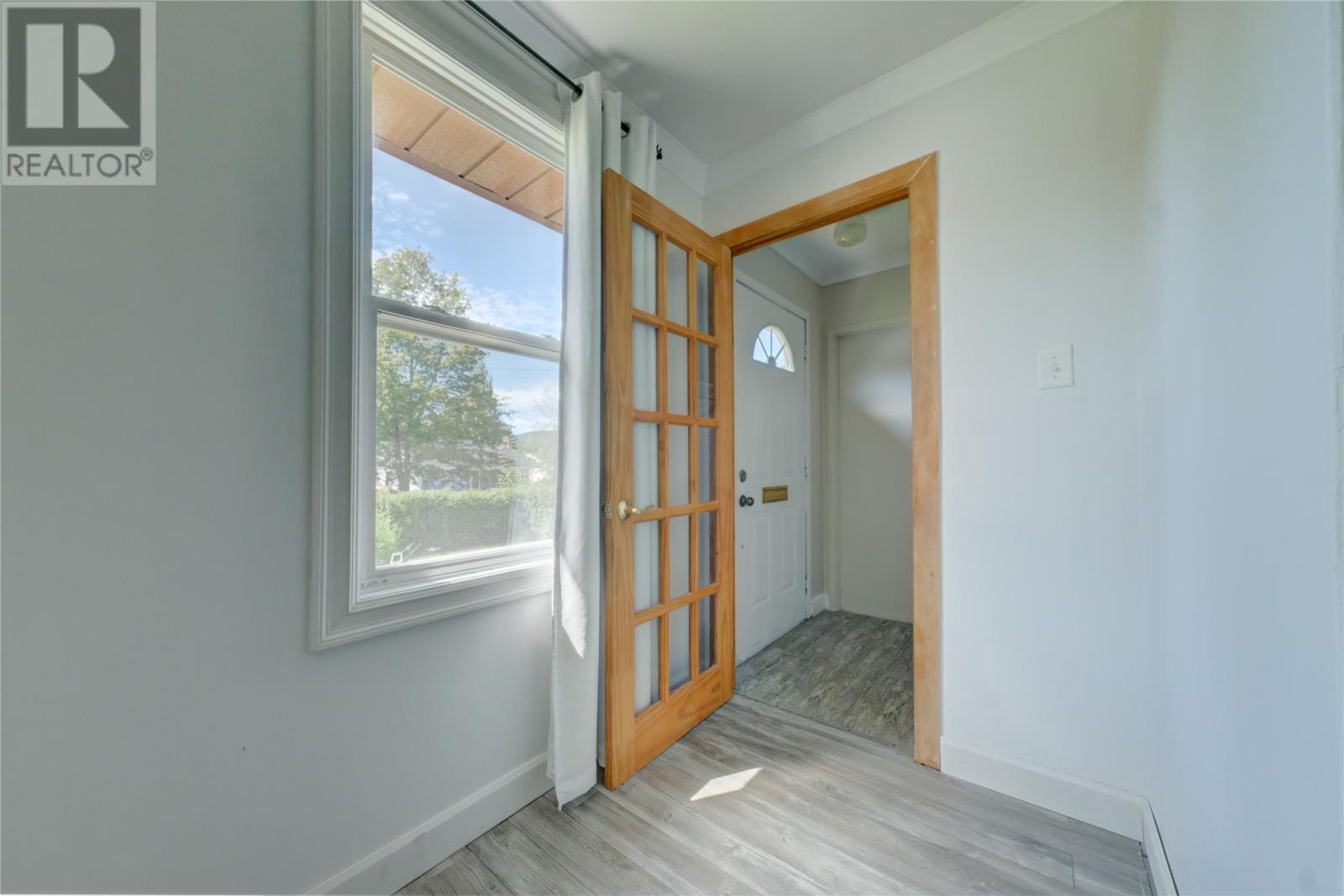 127 Reid Street Property Photo 4