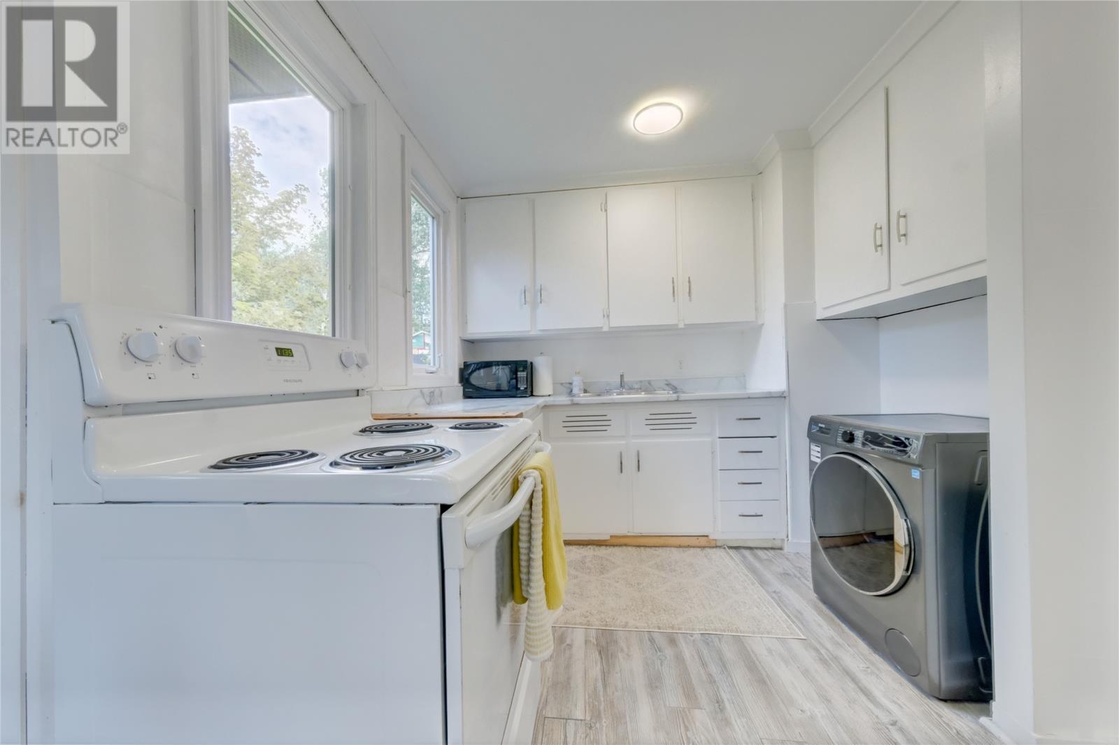 127 Reid Street Property Photo 11