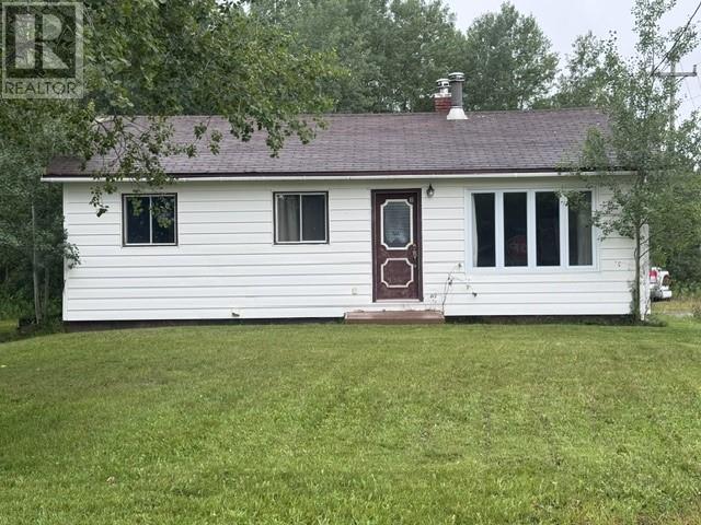 8 Juniper Crescent Property Photo 1