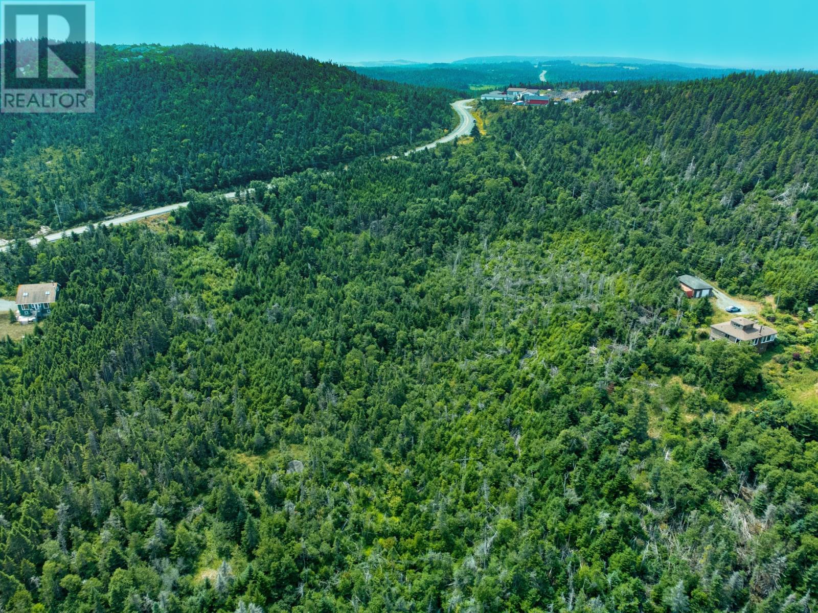 239-249 Windgap Road Property Photo 7