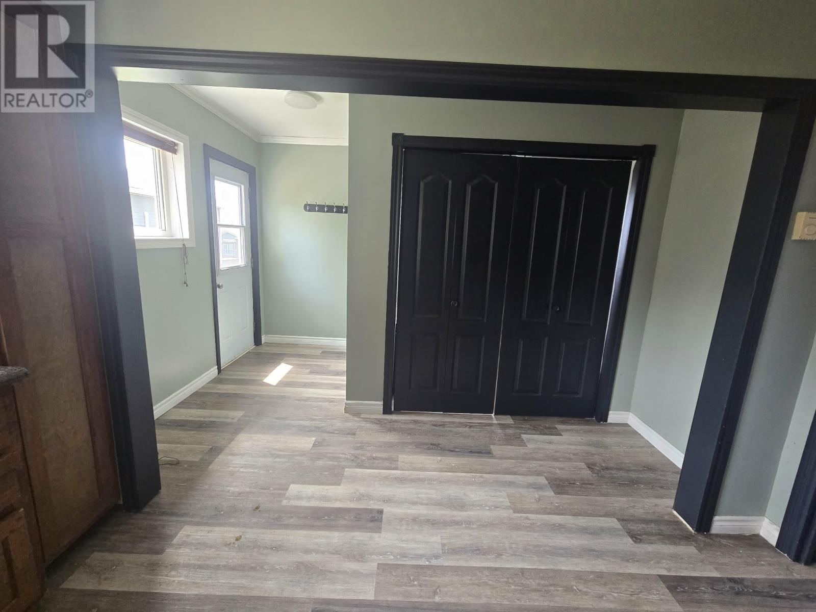 3 Rosedale Avenue Property Photo 2