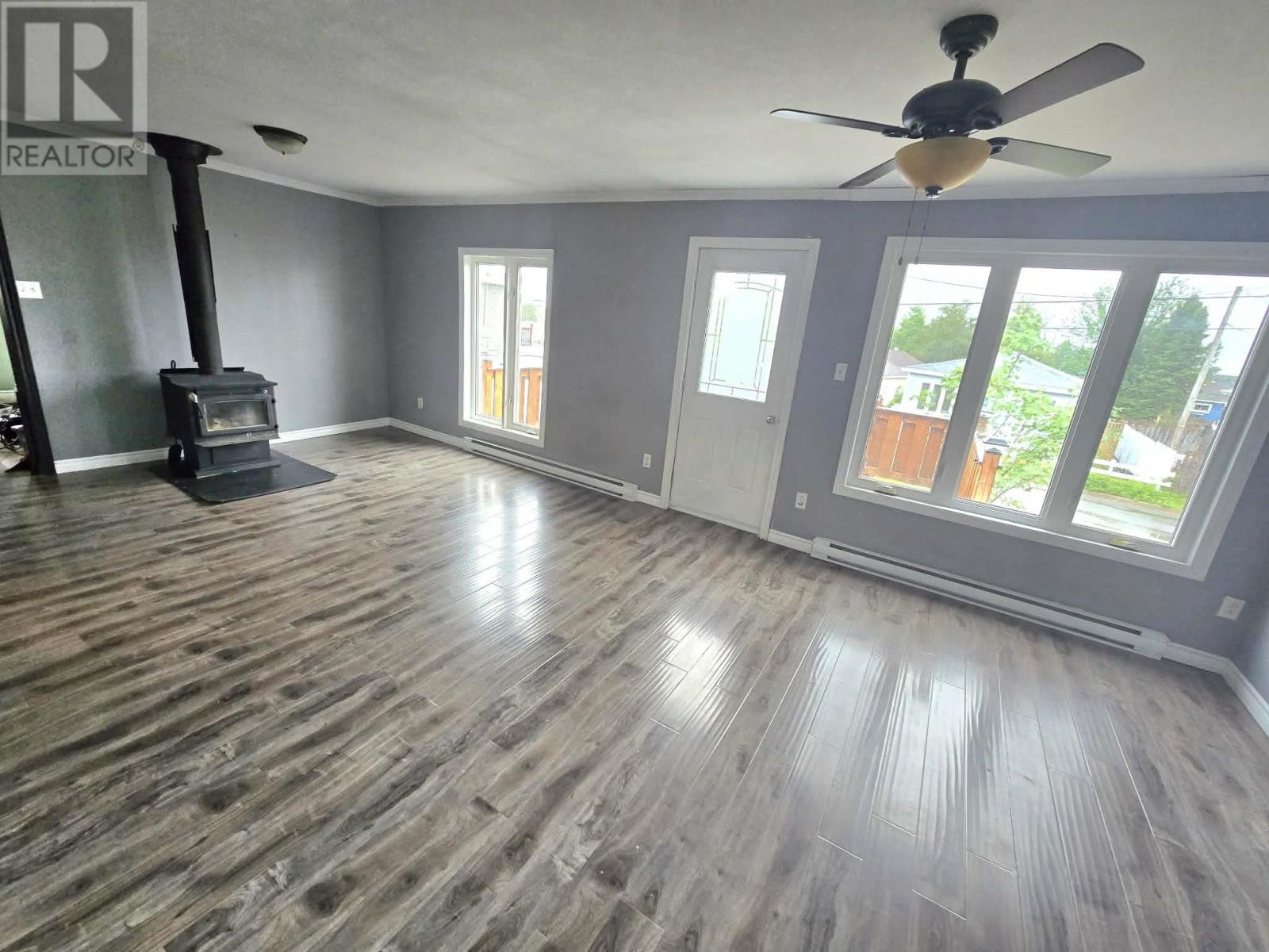 3 Rosedale Avenue Property Photo 4
