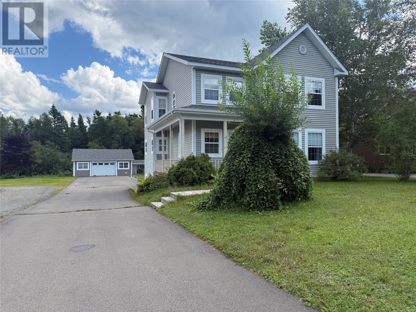 304 Grenfell Heights Property Photo 2