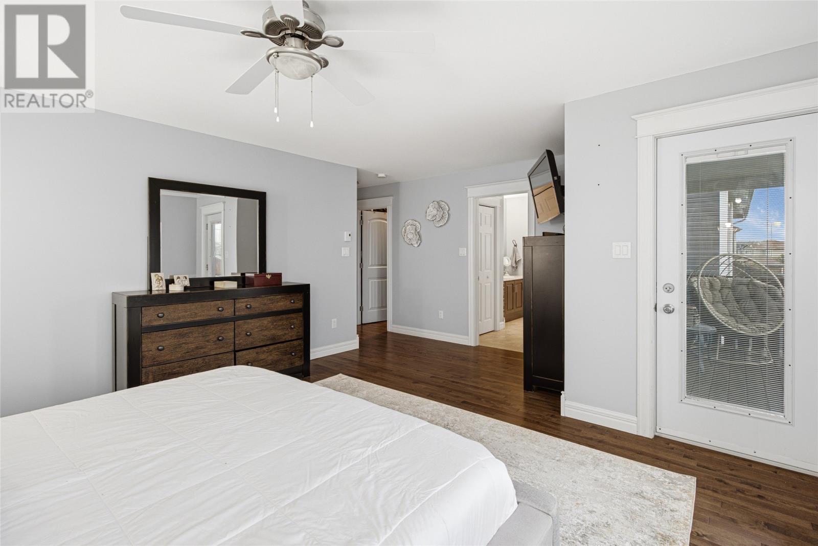 15 Aldergrove Place Property Photo 12