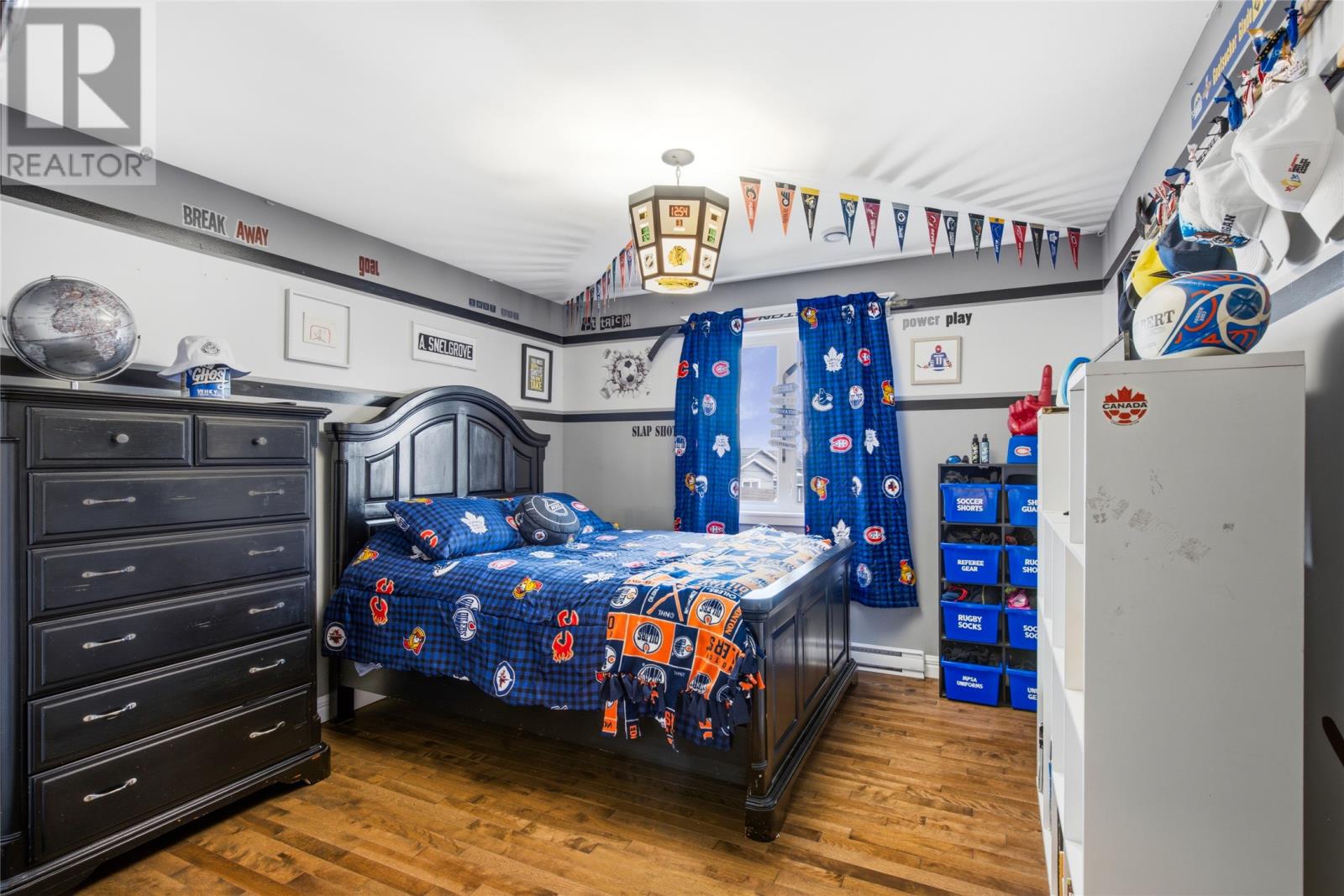 15 Aldergrove Place Property Photo 16