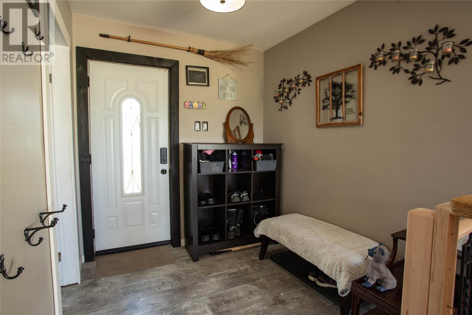 22 Irving Drive Property Photo 17