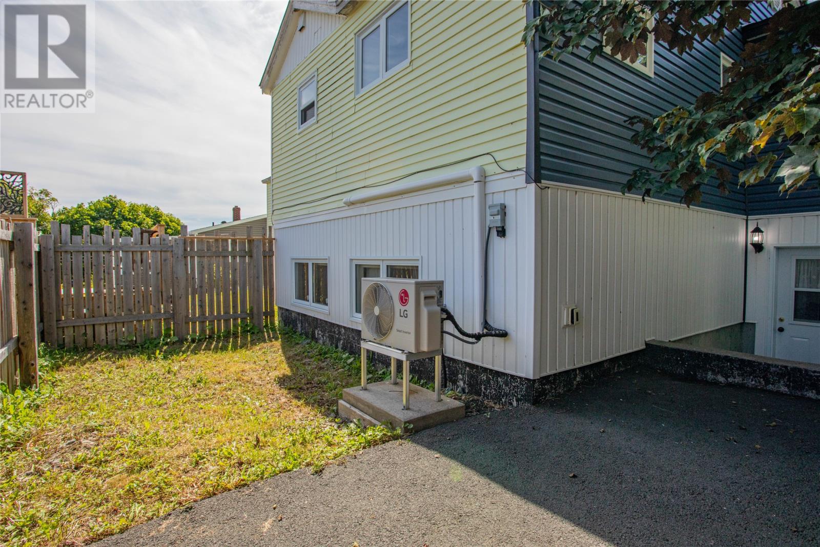 22 Irving Drive Property Photo 23