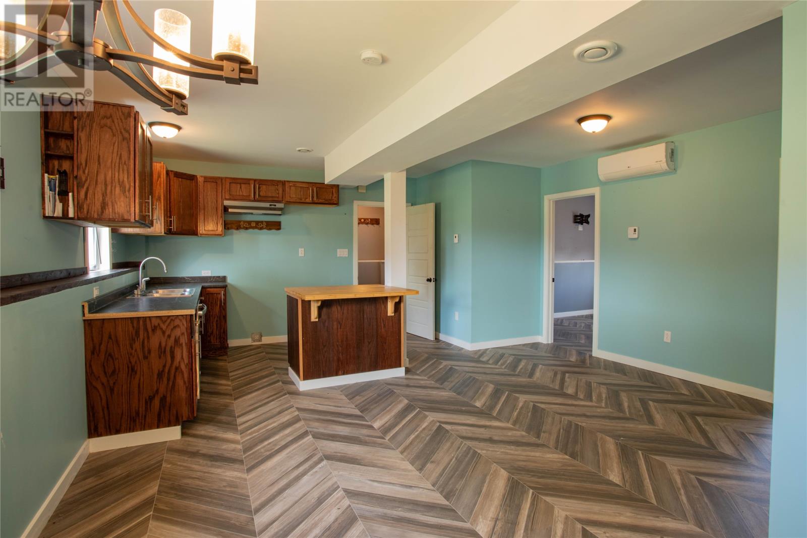 22 Irving Drive Property Photo 27