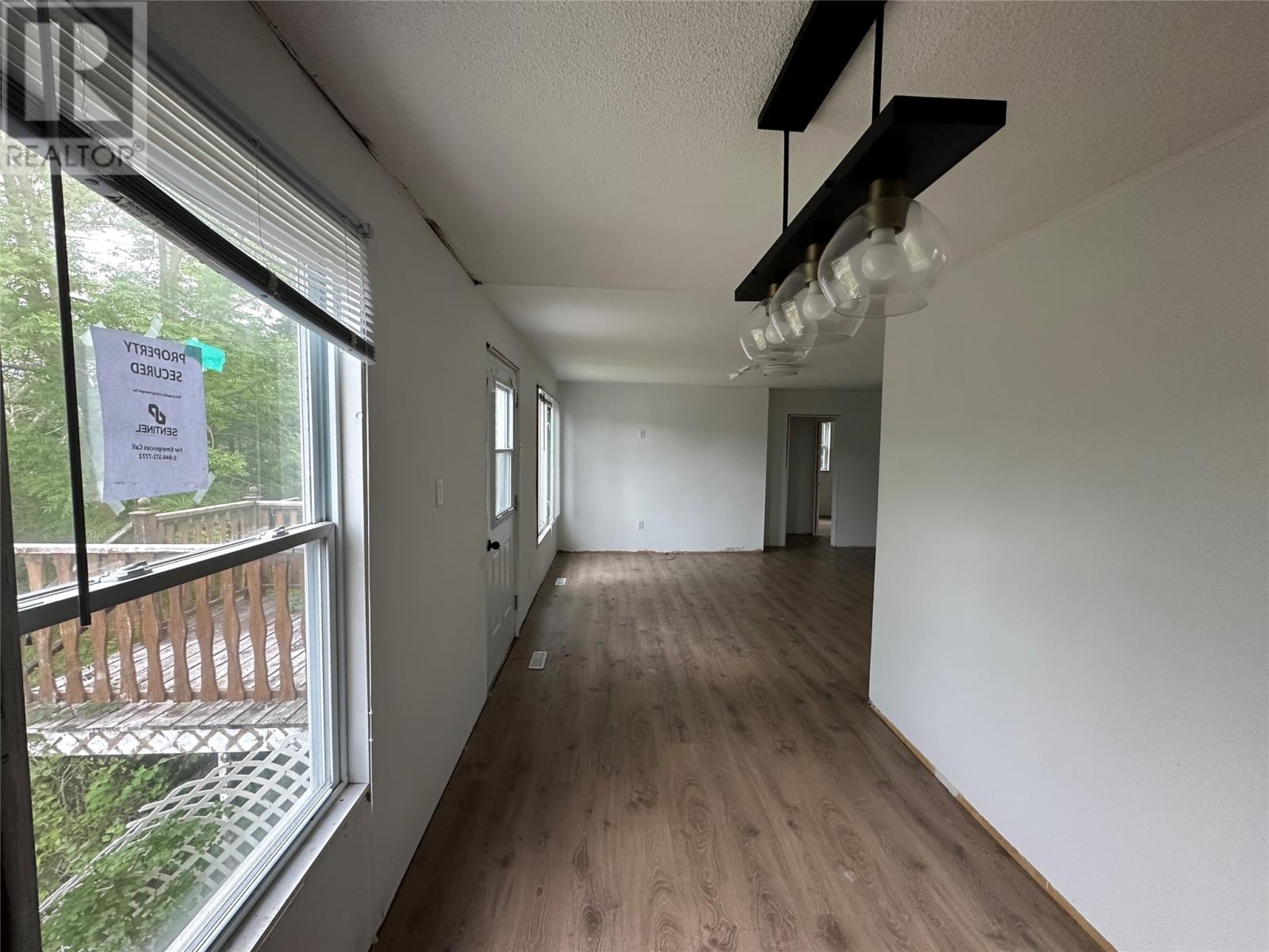 950 Main Road Property Photo 11