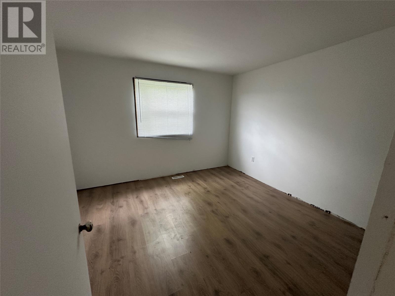 950 Main Road Property Photo 14