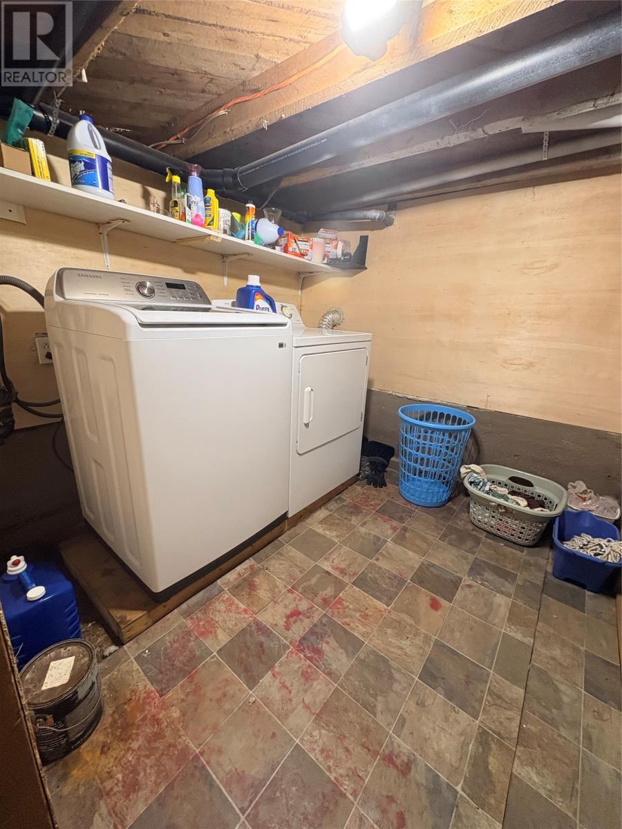 4 Bay Street Property Photo 29