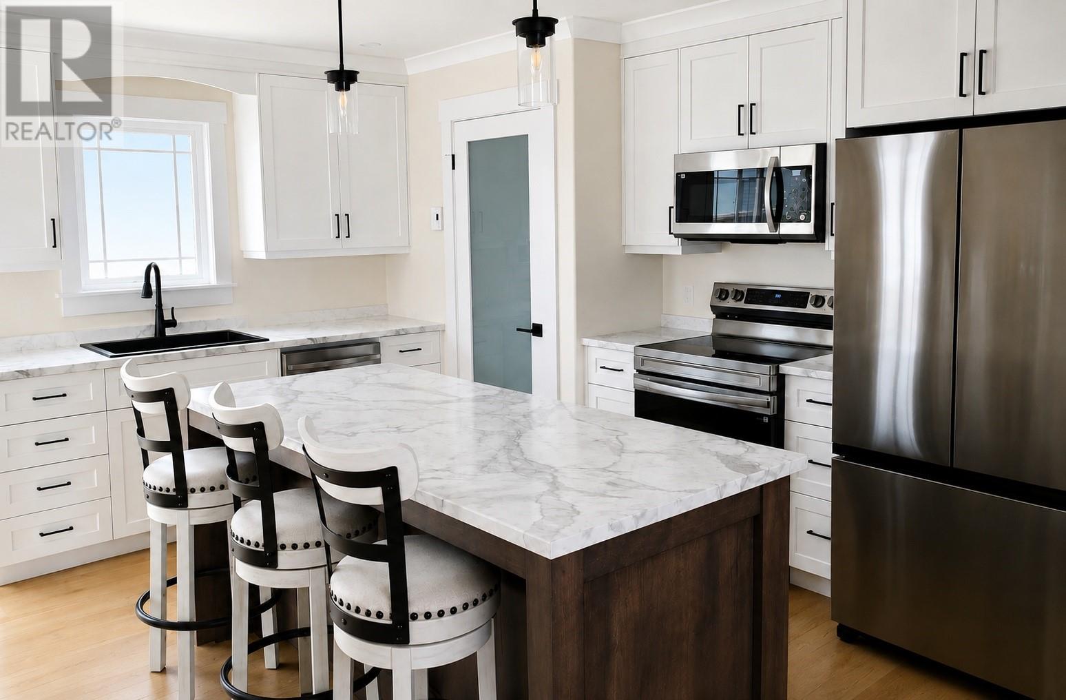 5 Blandford Street Property Photo 3