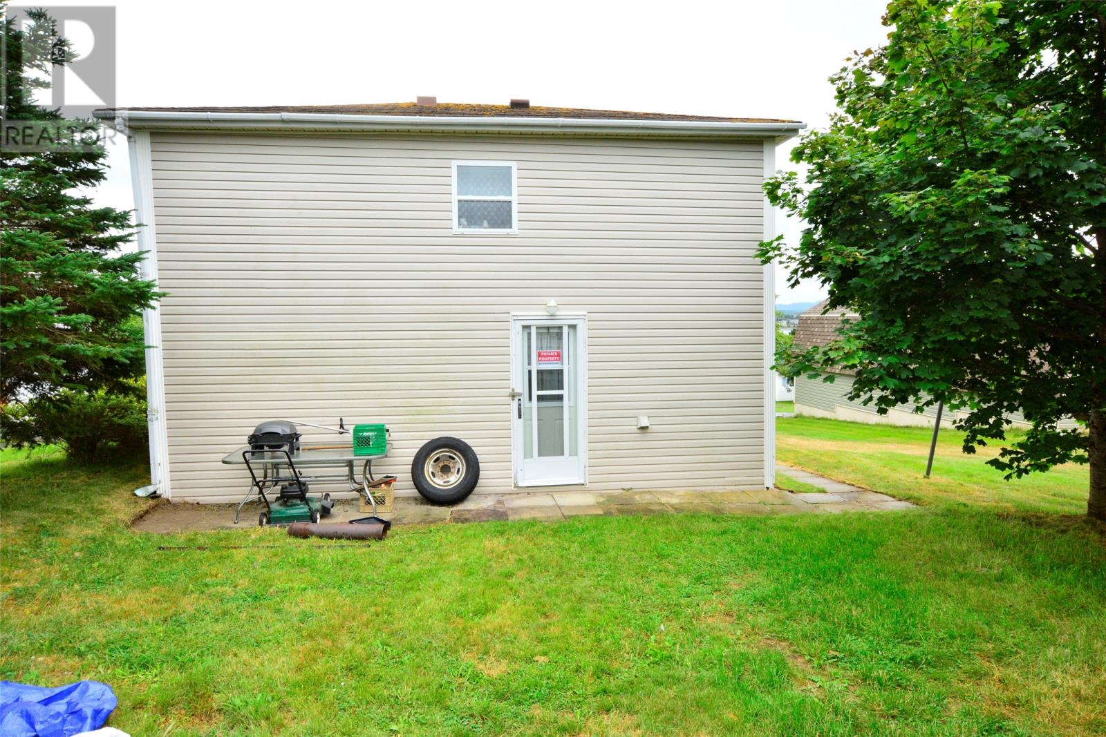 365 Water Street Property Photo 4