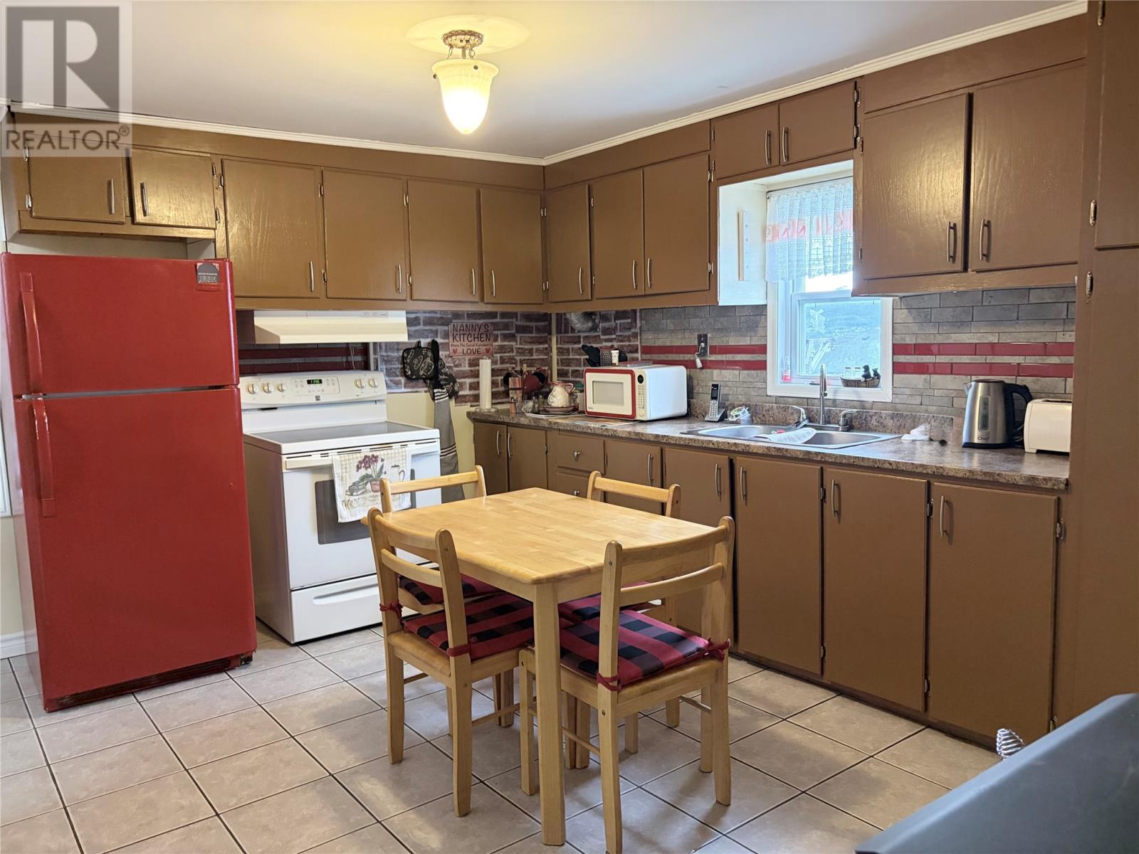 116 North Shore Highway Property Photo 6