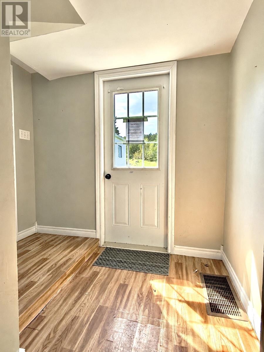 5 Whalen's Way Property Photo 6